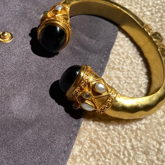 Julie Vos Gold Bangle with Black and Pearl Accents - Picture 3 of 6